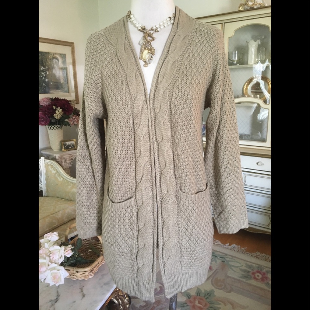 Grecerelle open front cardigan size M. C:122